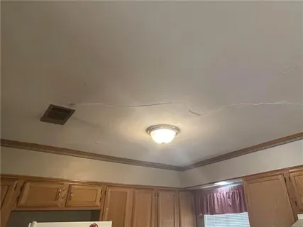 $225,000 | 8815 Darby Lane, River Ridge, LA 70123