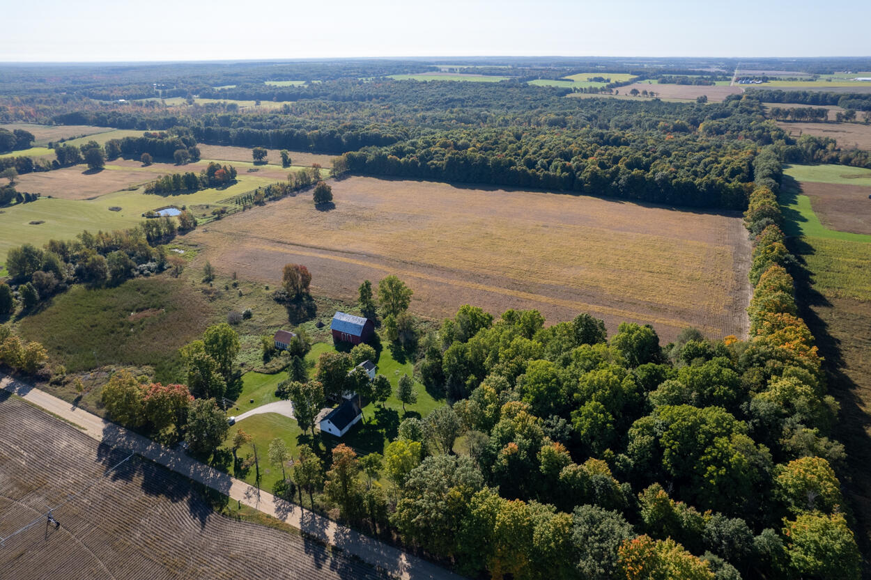 8875 West Jerseyville Road Blanchard, MI 49310 - Photo 31 of 36 DJI_0031