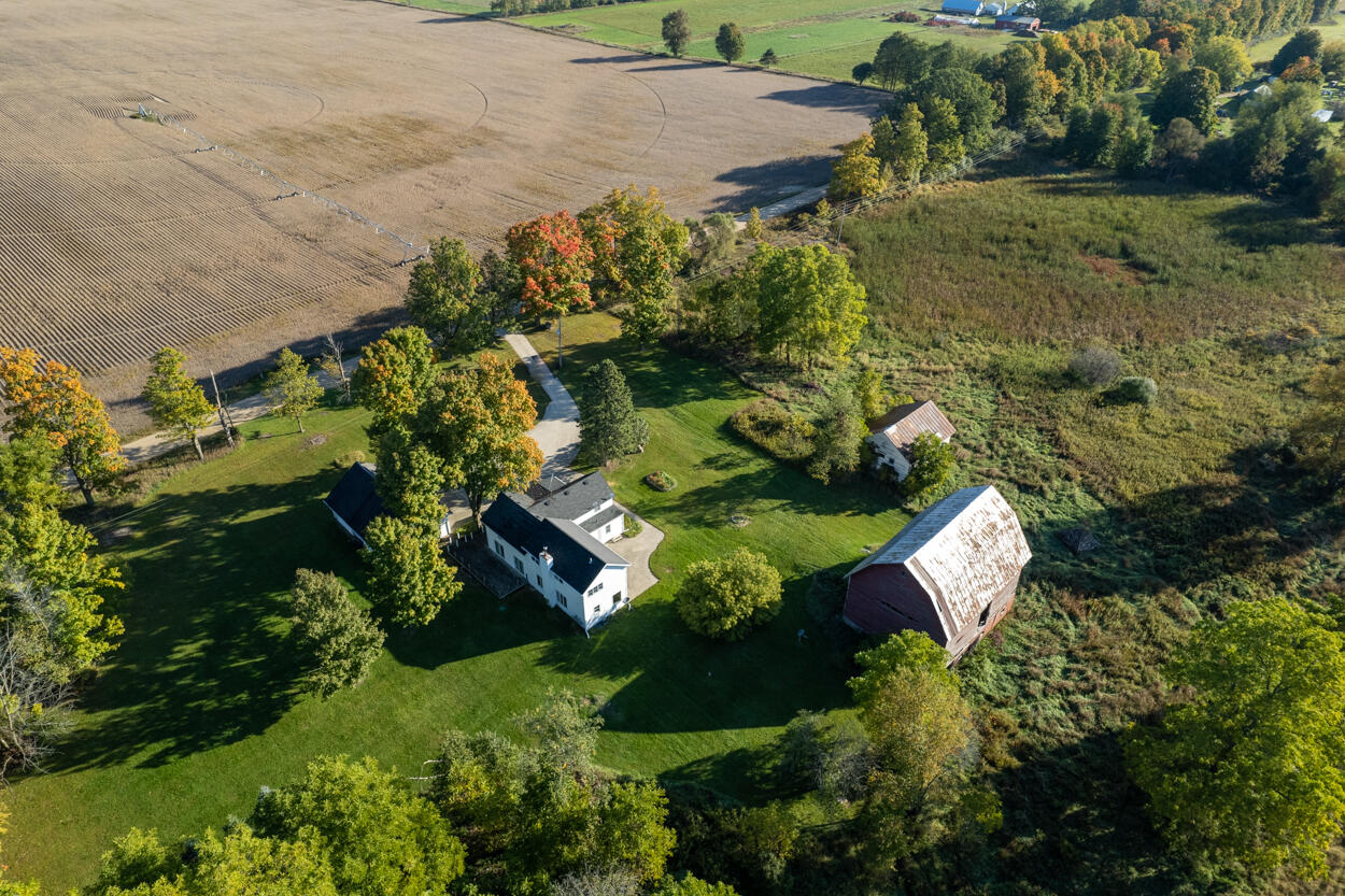 8875 West Jerseyville Road Blanchard, MI 49310 - Photo 35 of 36 DJI_0023
