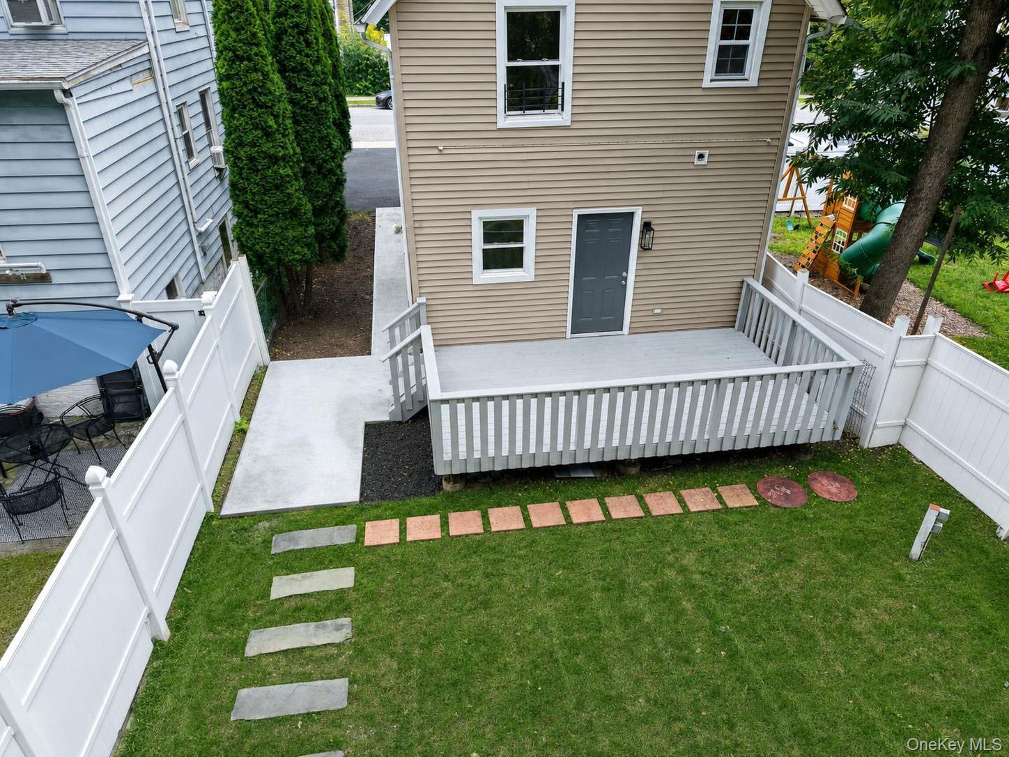 10 Field Street Peekskill, NY 10566 - Photo 35 of 39 Gallery Image 35