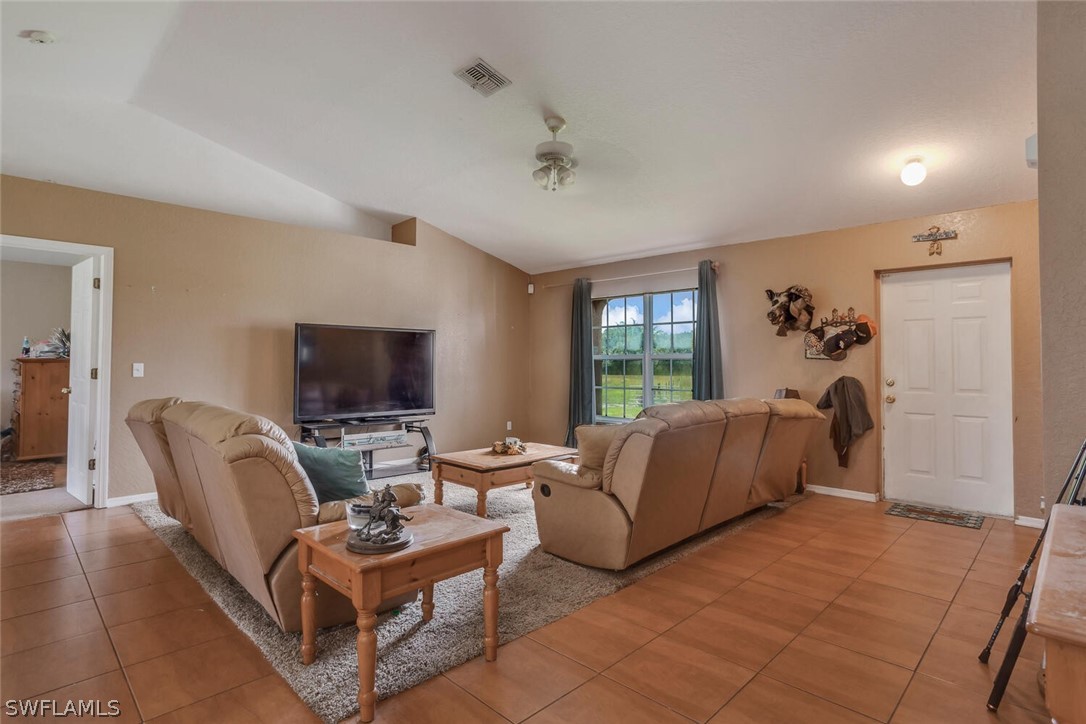 6581 Staley Farms Road Fort Myers, FL 33905 - Photo 6 of 20 Gallery Image 6