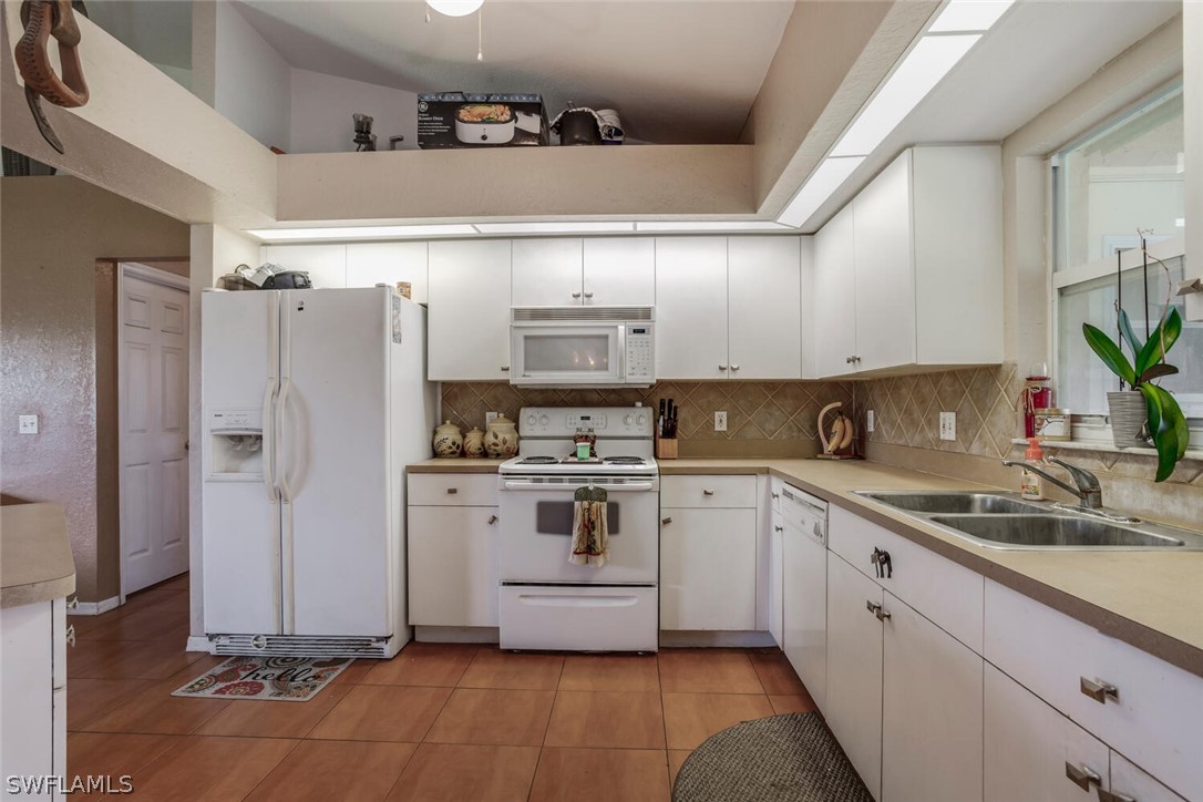 6581 Staley Farms Road Fort Myers, FL 33905 - Photo 9 of 20 Gallery Image 9