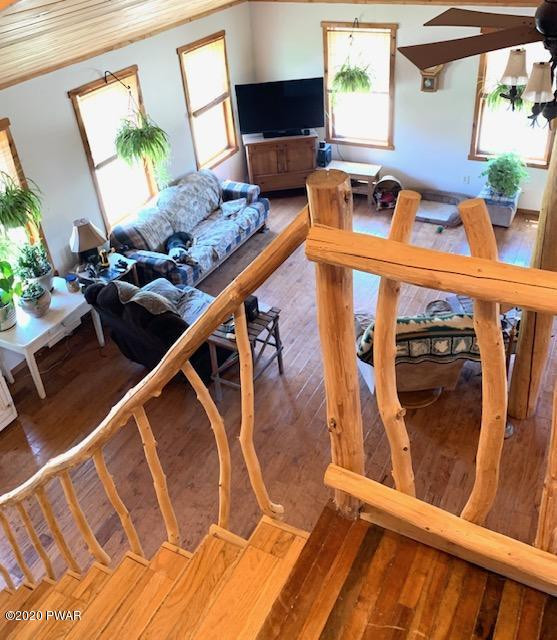 211 Schuman Road Damascus, PA 18415 - Photo 57 of 115 View into Living Room