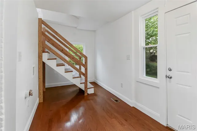 $230,000 | 5200 Dewey Avenue, St. Louis, MO 63116