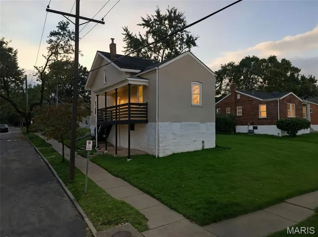 $230,000 | 5200 Dewey Avenue, St. Louis, MO 63116