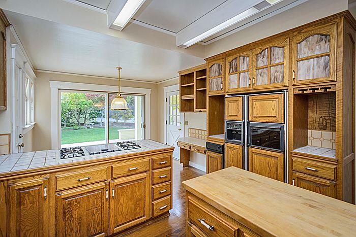 145 Warren Road San Mateo, CA 94401 - Photo 7 of 24