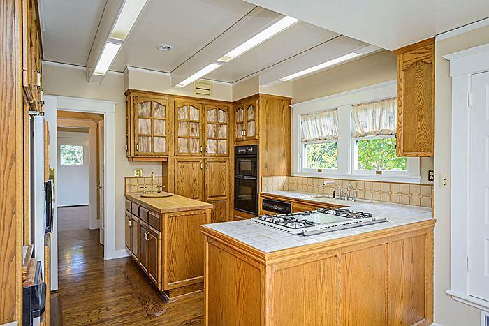 145 Warren Road San Mateo, CA 94401 - Photo 8 of 24