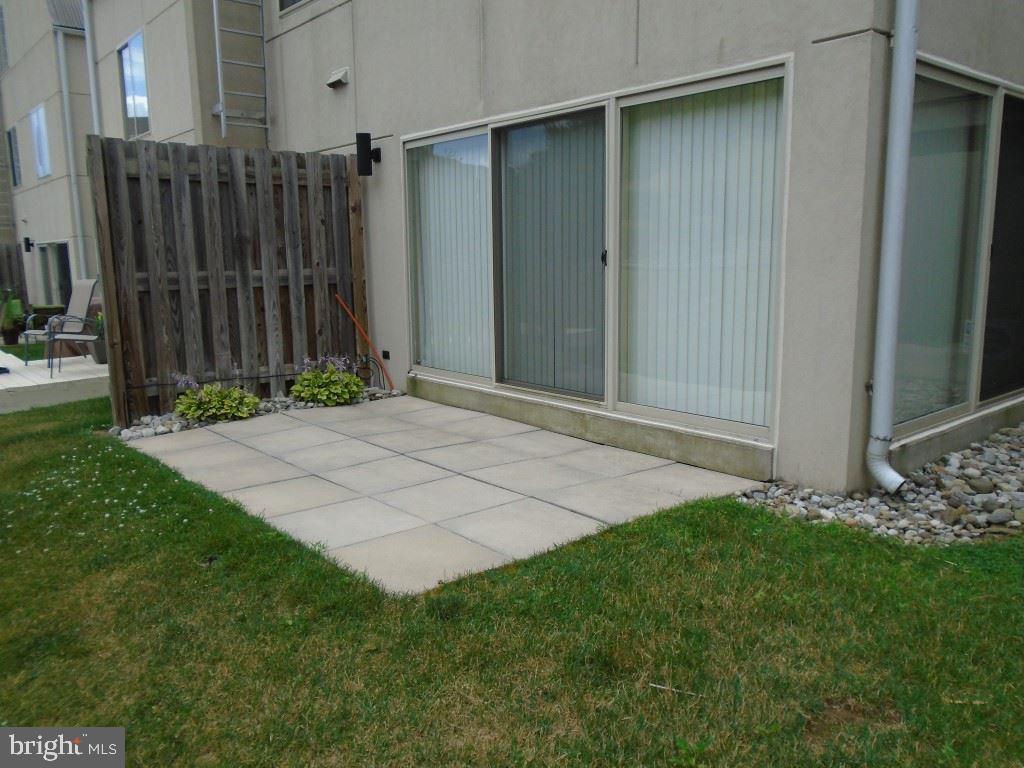 122 Blue Ridge Circle Harrisburg, PA 17110 - Photo 4 of 25 Gallery Image 4