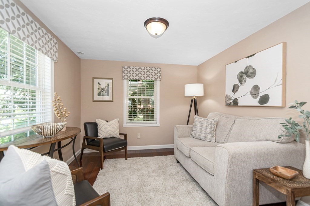 34 Springvale Road Reading, MA 01867 - Photo 11 of 35 Gallery Image 11