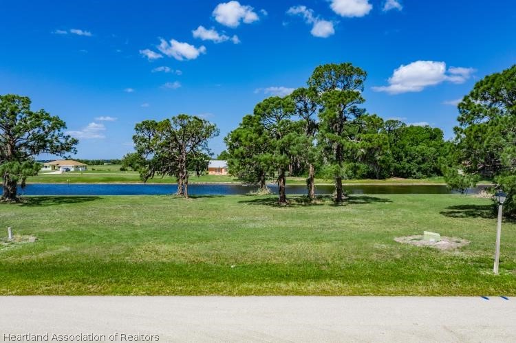 5949 Thunder Road Sebring, FL 33876 - Photo 13 of 25 a black and white photo of a park