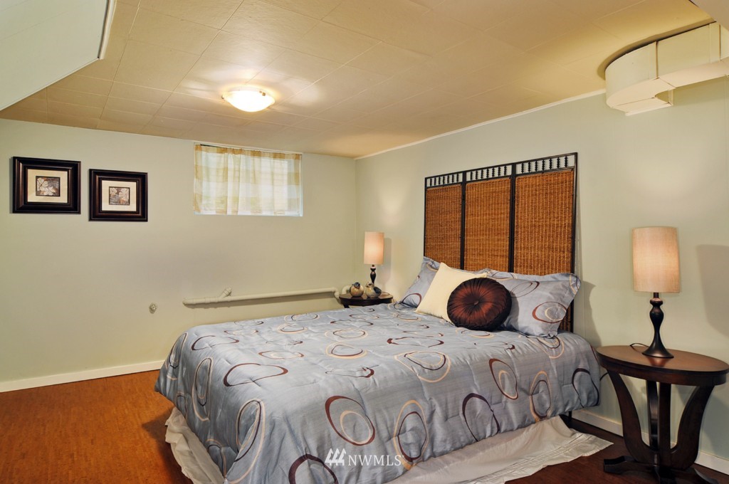 2105 North 57th Street Seattle, WA 98103 - Photo 12 of 15 Gallery Image 12