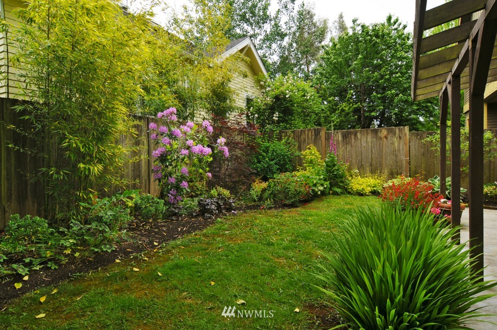 2105 North 57th Street Seattle, WA 98103 - Photo 14 of 15 Gallery Image 14