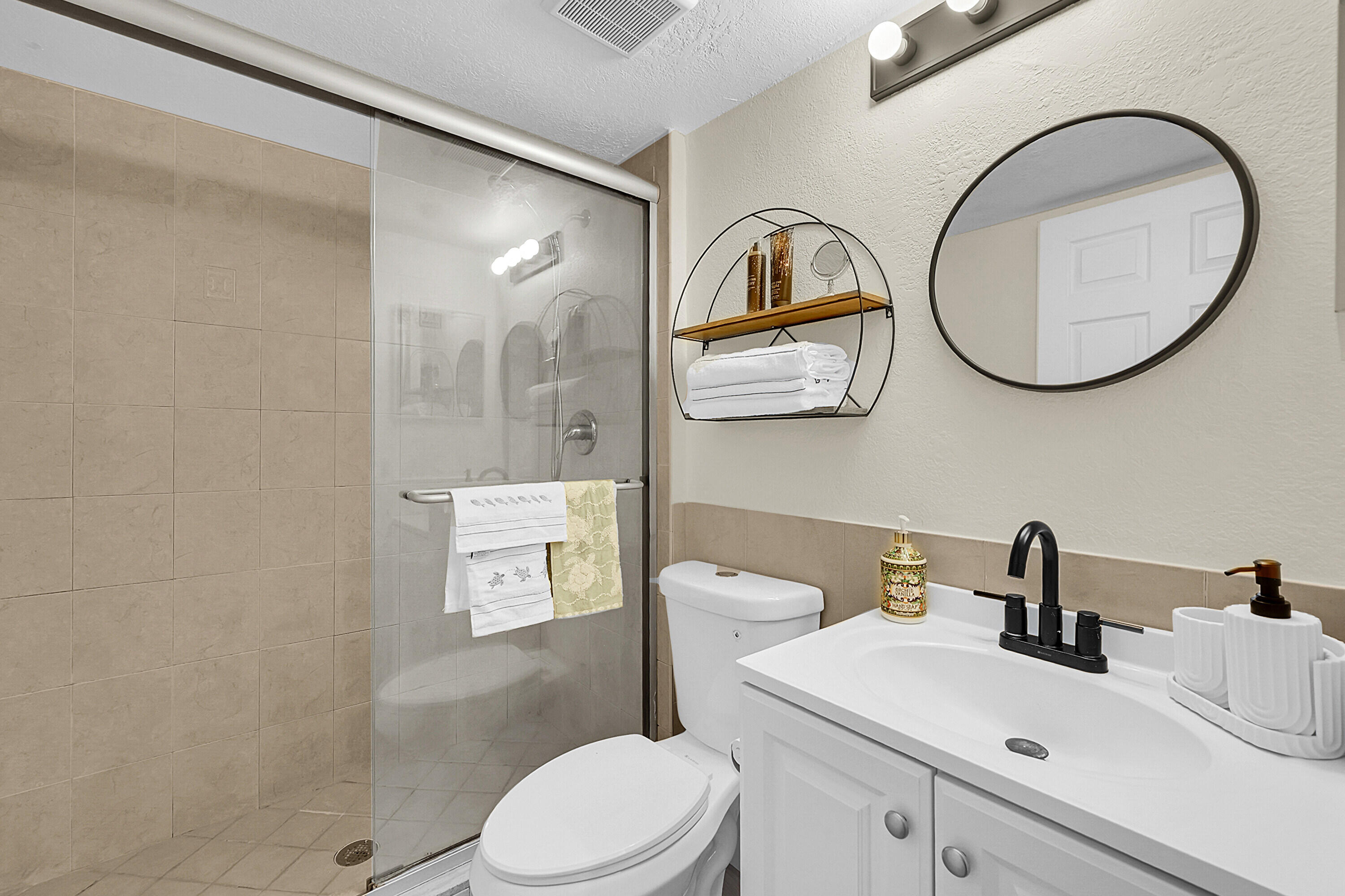 9503 Boca Cove Circle, Unit 603 Boca Raton, FL 33428 - Photo 18 of 30 18_primary bathroom