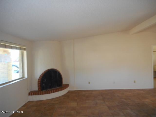 7515 North Rasmussen Avenue Tucson, AZ 85741 - Photo 4 of 25 Gallery Image 4