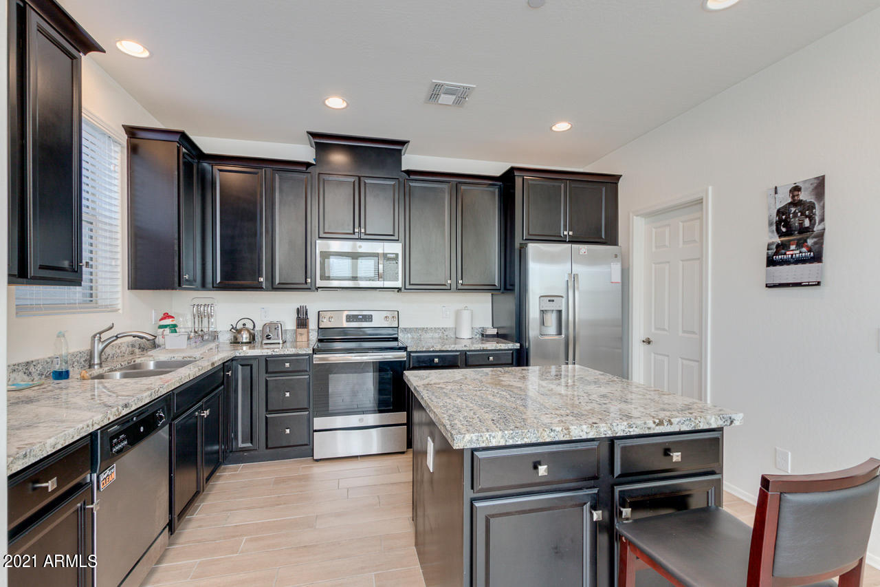 14870 West Encanto Boulevard, Unit 1113 Goodyear, AZ 85395 - Photo 11 of 31 11-Encanto