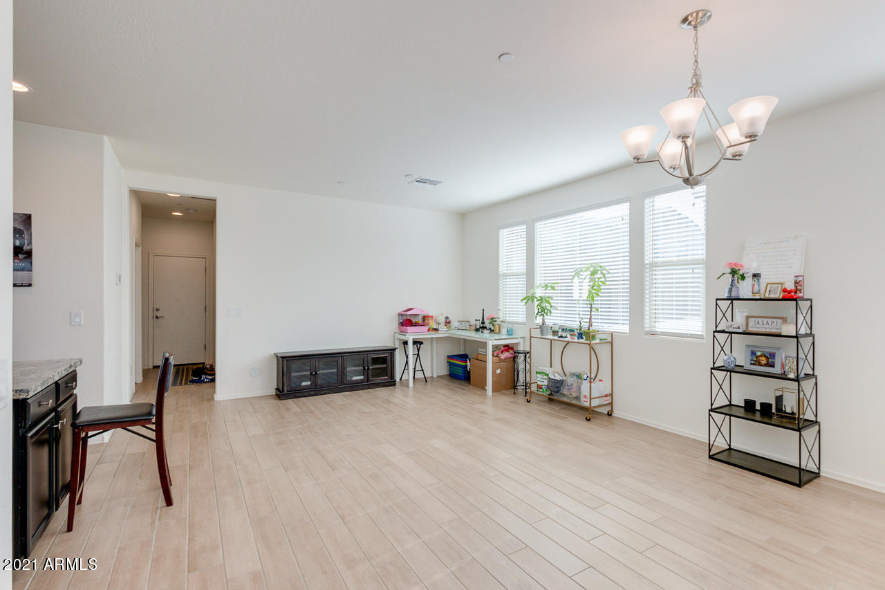 14870 West Encanto Boulevard, Unit 1113 Goodyear, AZ 85395 - Photo 7 of 31 07-Encanto