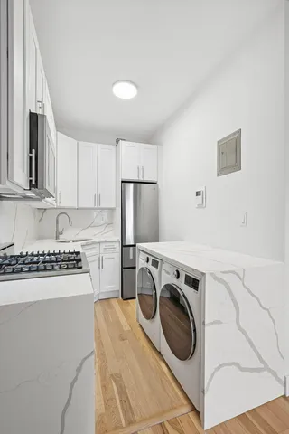 $685,000 | 145 West 80th Street, Unit 4R | Upper West Side