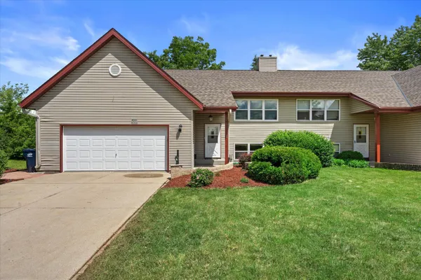 $399,900 | W245-n6566 Bowling Green Street, Sussex, WI 53089