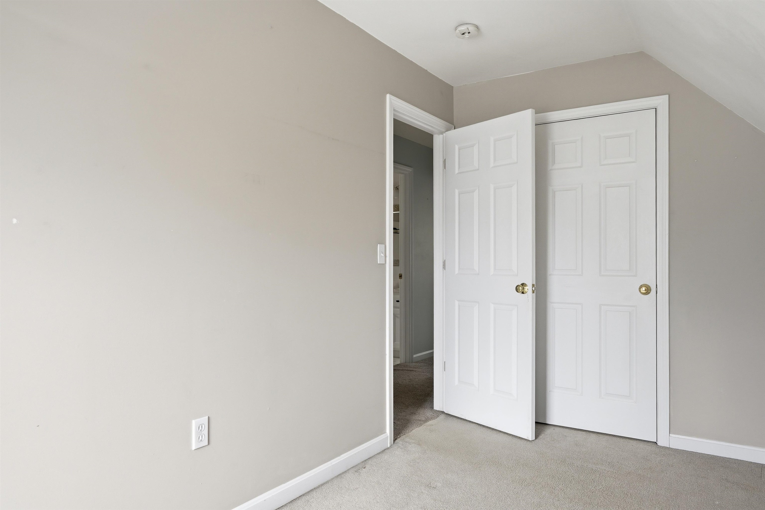 147 Mile Slip Road Milford, NH 03055 - Photo 29 of 37 Gallery Image 29