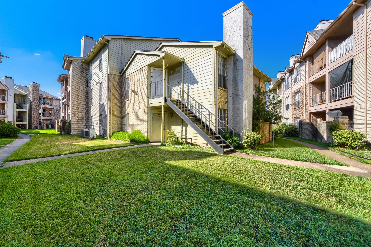 10101 South Gessner Road, Unit 409 Houston, TX 77071 - Photo 1 of 29 Gallery Image 1