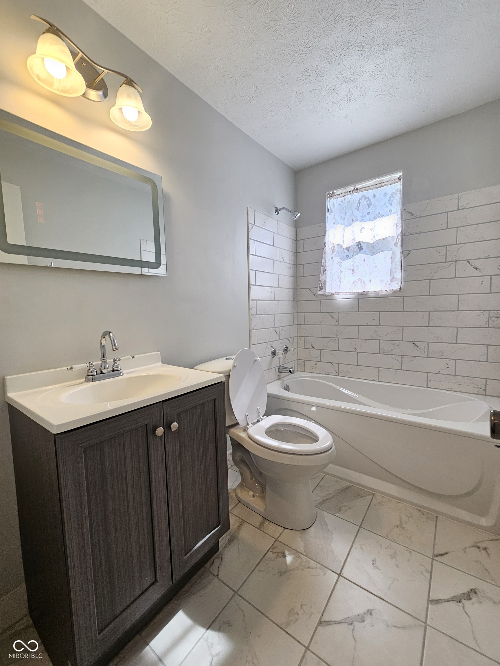 2436 Brown Street Anderson, IN 46016 - Photo 17 of 26