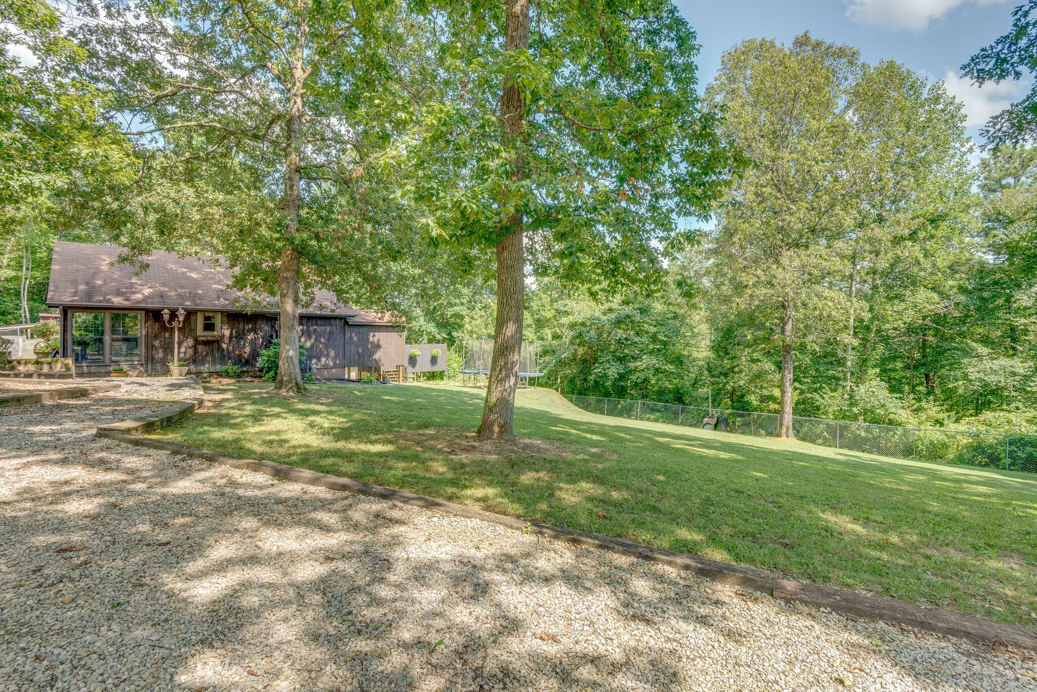 898 Ford Road White Bluff, TN 37187 - Photo 4 of 25 Gallery Image 4