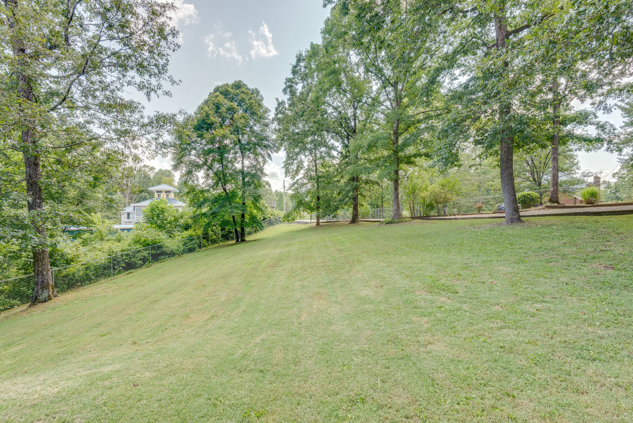 898 Ford Road White Bluff, TN 37187 - Photo 8 of 25 Gallery Image 8