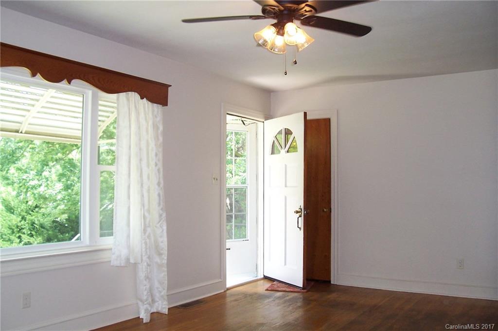 729 Mundy Field Road Canton, NC 28716 - Photo 11 of 23