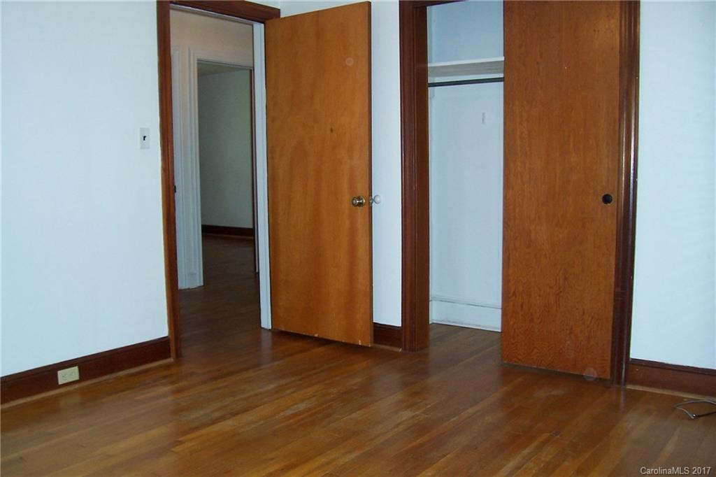 729 Mundy Field Road Canton, NC 28716 - Photo 18 of 23