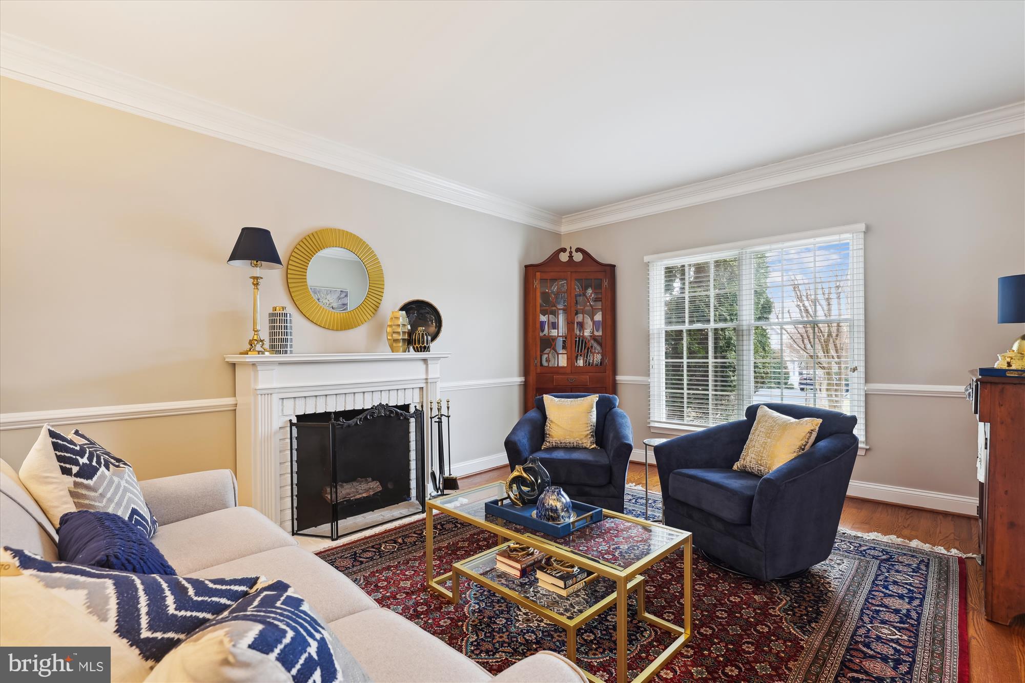 10904 Hunter Gate Way Reston, VA 20194 - Photo 21 of 90 a living room with furniture and a fireplace