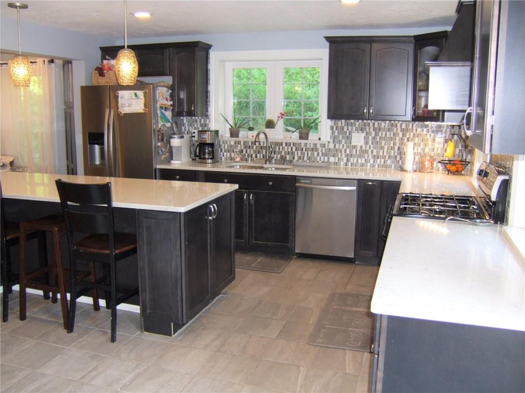 1439 Cliffview Road Pittsburgh, PA 15212 - Photo 2 of 20 Gallery Image 2