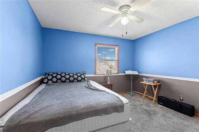 $350,000 | 20921 West 52nd Terrace, Shawnee, KS 66218