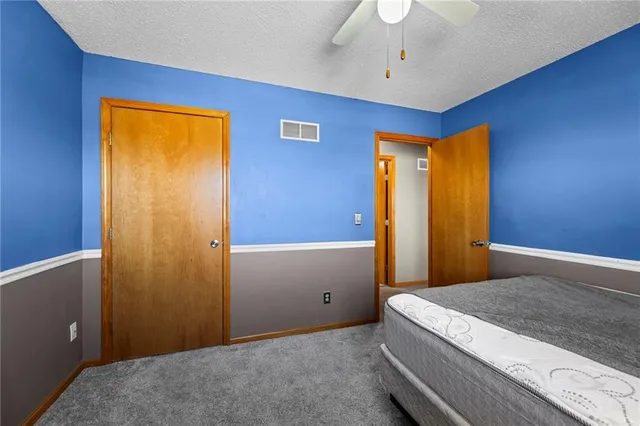 $350,000 | 20921 West 52nd Terrace, Shawnee, KS 66218