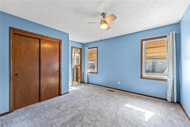 $350,000 | 20921 West 52nd Terrace, Shawnee, KS 66218