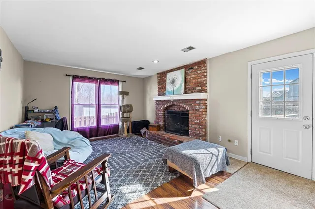 $350,000 | 20921 West 52nd Terrace, Shawnee, KS 66218