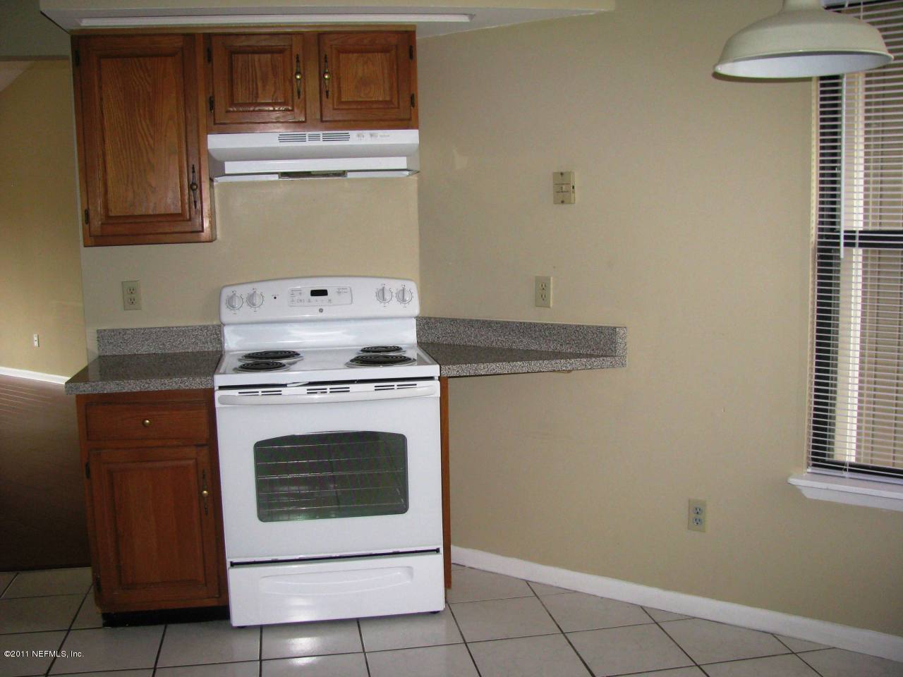 8346 Chason Road East Jacksonville, FL 32244 - Photo 8 of 18 Additional Kitchen Stove Area