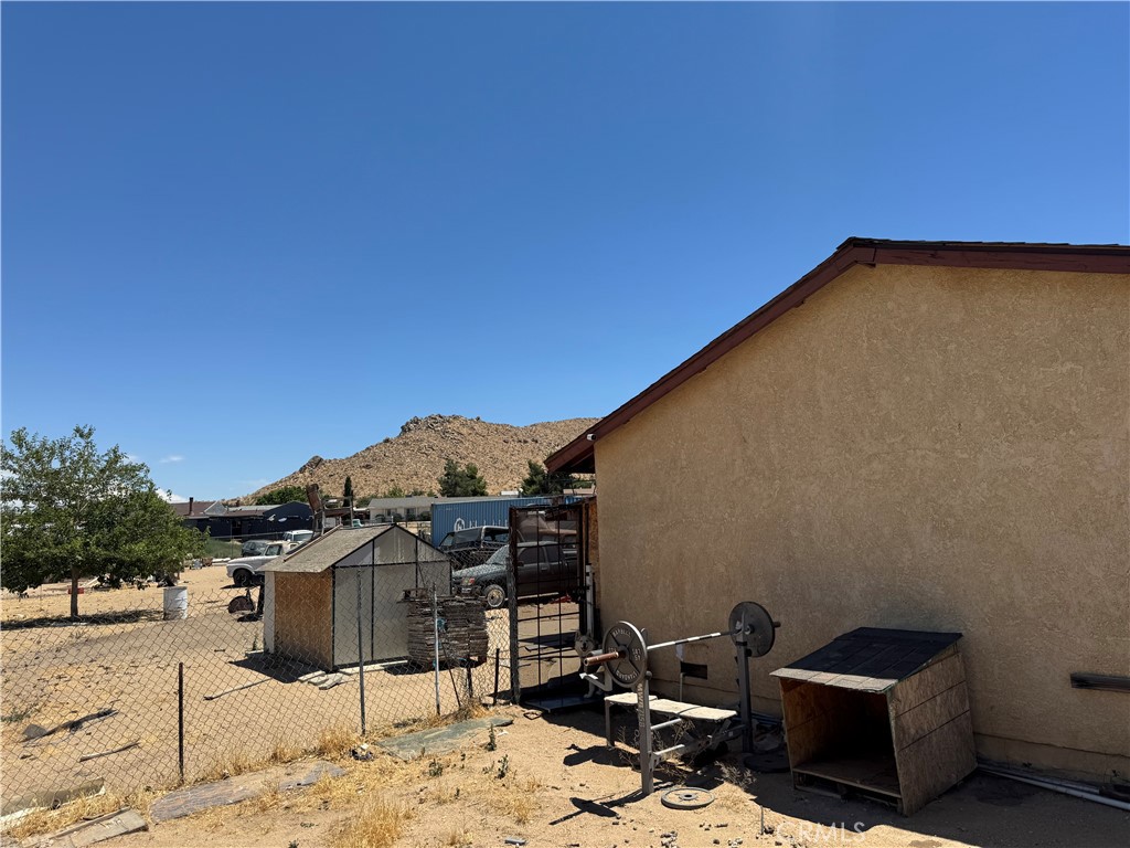 40044 Ridgemist Street Palmdale, CA 93591 - Photo 6 of 11