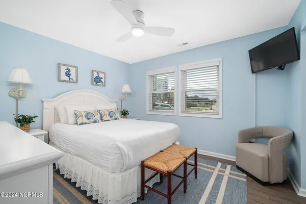 $610,000 | 2905 Pointe W Drive, Unit B1 PIER POINTE, Emerald Isle, NC 28594
