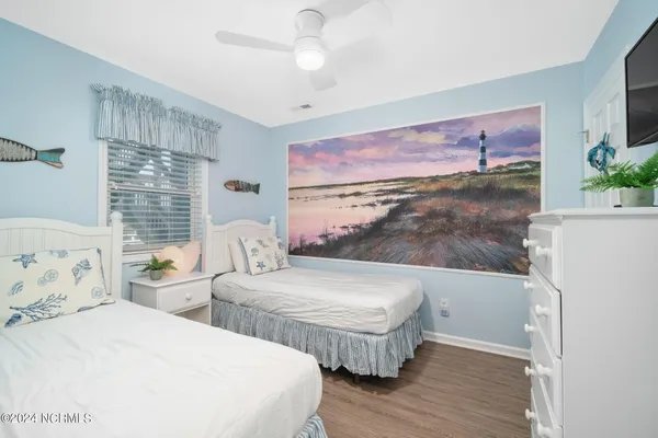 $610,000 | 2905 Pointe W Drive, Unit B1 PIER POINTE, Emerald Isle, NC 28594