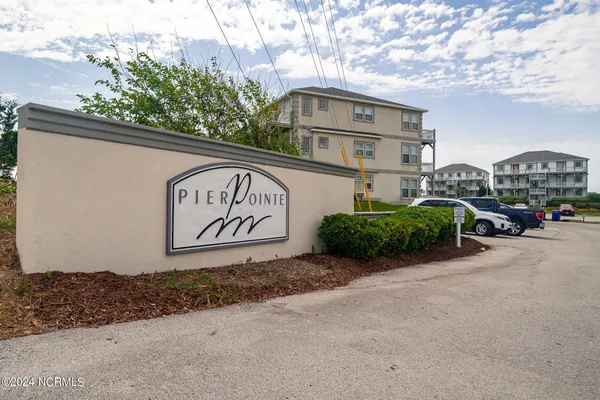 $610,000 | 2905 Pointe W Drive, Unit B1 PIER POINTE, Emerald Isle, NC 28594