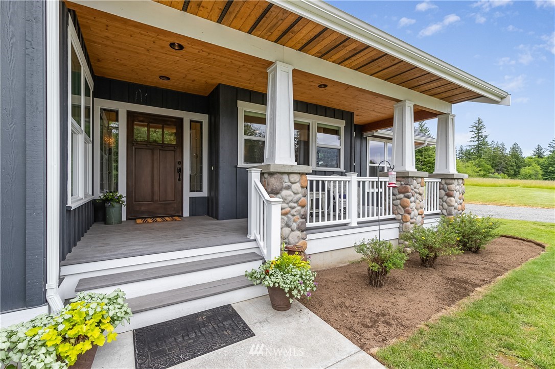 1150 East Axton Road Bellingham, WA 98226 - Photo 2 of 40