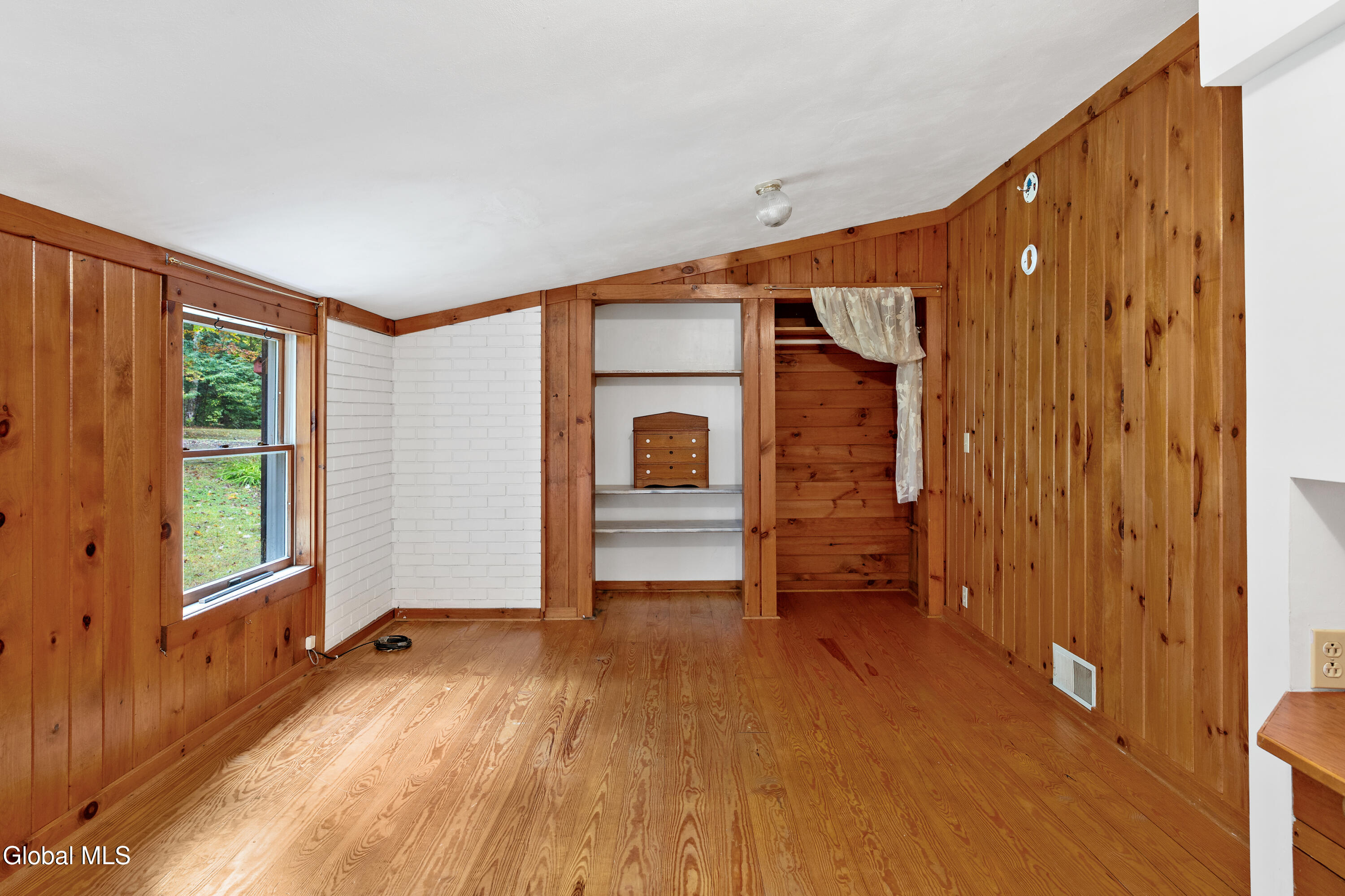 42 Huber Road Warrensburg, NY 12885 - Photo 23 of 58 1 (28)