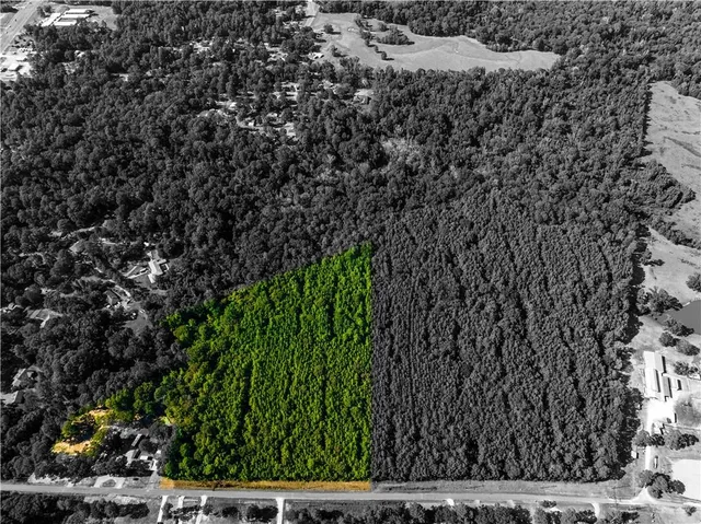 $137,700 | 1 East Yeager Drive, Ball, LA 71405