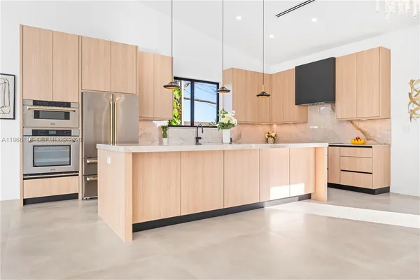 $1,595,000 | 4321 Southwest 99th Avenue, Miami, FL 33165