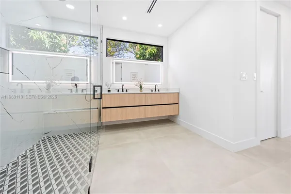 $1,595,000 | 4321 Southwest 99th Avenue, Miami, FL 33165