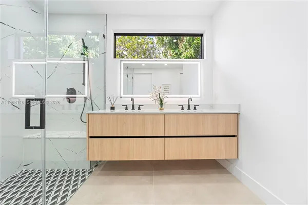 $1,595,000 | 4321 Southwest 99th Avenue, Miami, FL 33165