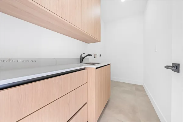 $1,595,000 | 4321 Southwest 99th Avenue, Miami, FL 33165