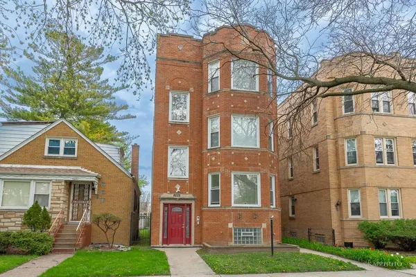 $1,450 | 8225 South Prairie Avenue, Unit 1, Chicago, IL 60619