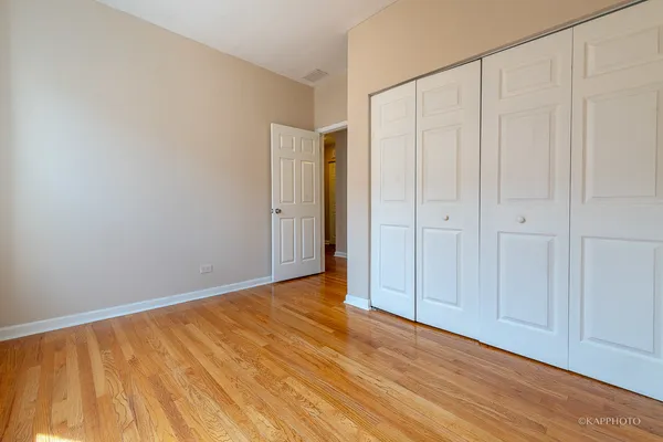 $1,450 | 8225 South Prairie Avenue, Unit 1, Chicago, IL 60619