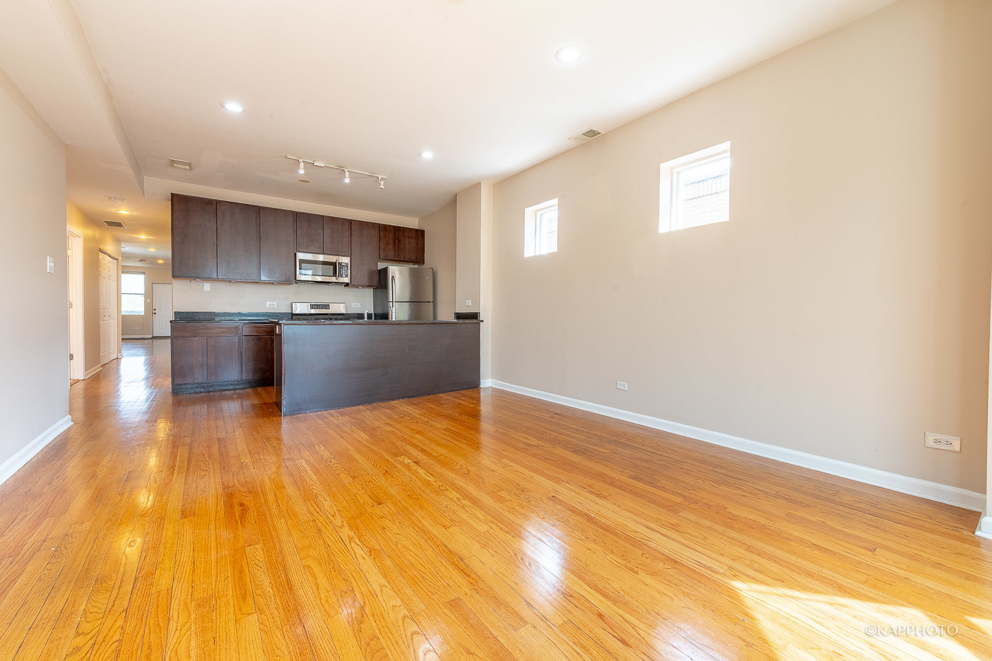 8225 South Prairie Avenue, Unit 1 Chicago, IL 60619 - Photo 5 of 28
